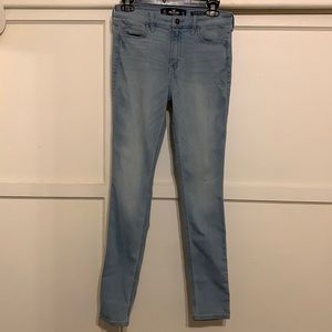 Hollister skinny jeans